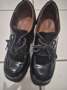 Steve Madden Black Platform Lace-Up Shoes